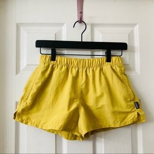 Patagonia Yellow Baggies Shorts Size Small